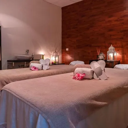 Hotel Melia Isla Canela