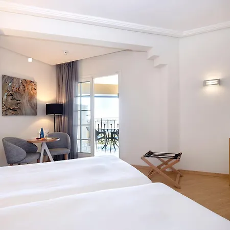 Meliá Hotel 4*