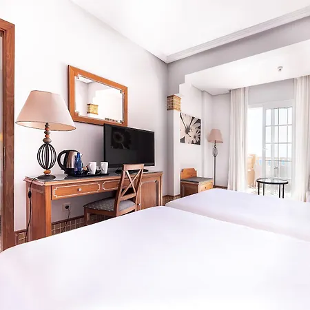 Meliá Atlántico Hotel 4*