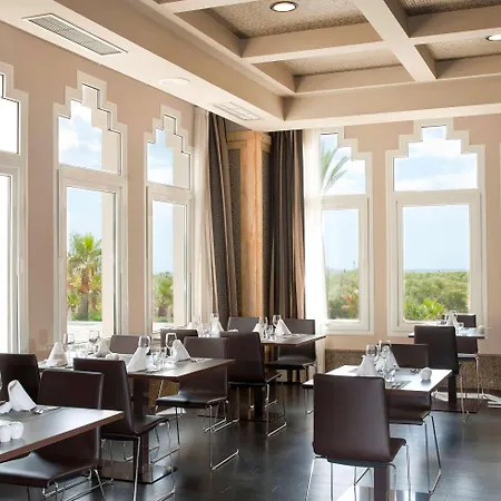 Meliá Atlántico Hotel 4*